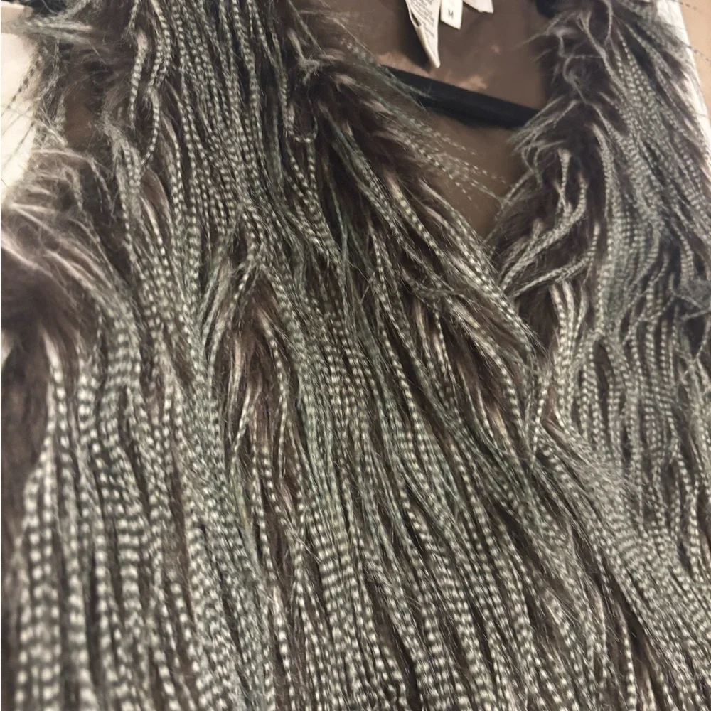 Max Studio Textured Faux Fur Vest in Brown Medium